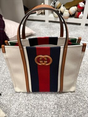 Gucci Canvas Tote Bag in Ivory with Red & Navy Stripe